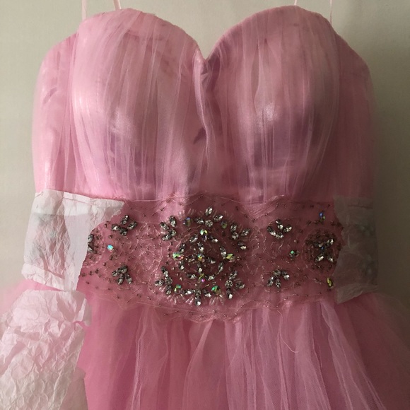 Dress - Picture 4 of 4